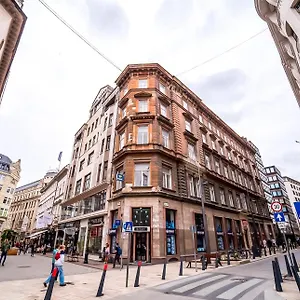 2b & Budapeste